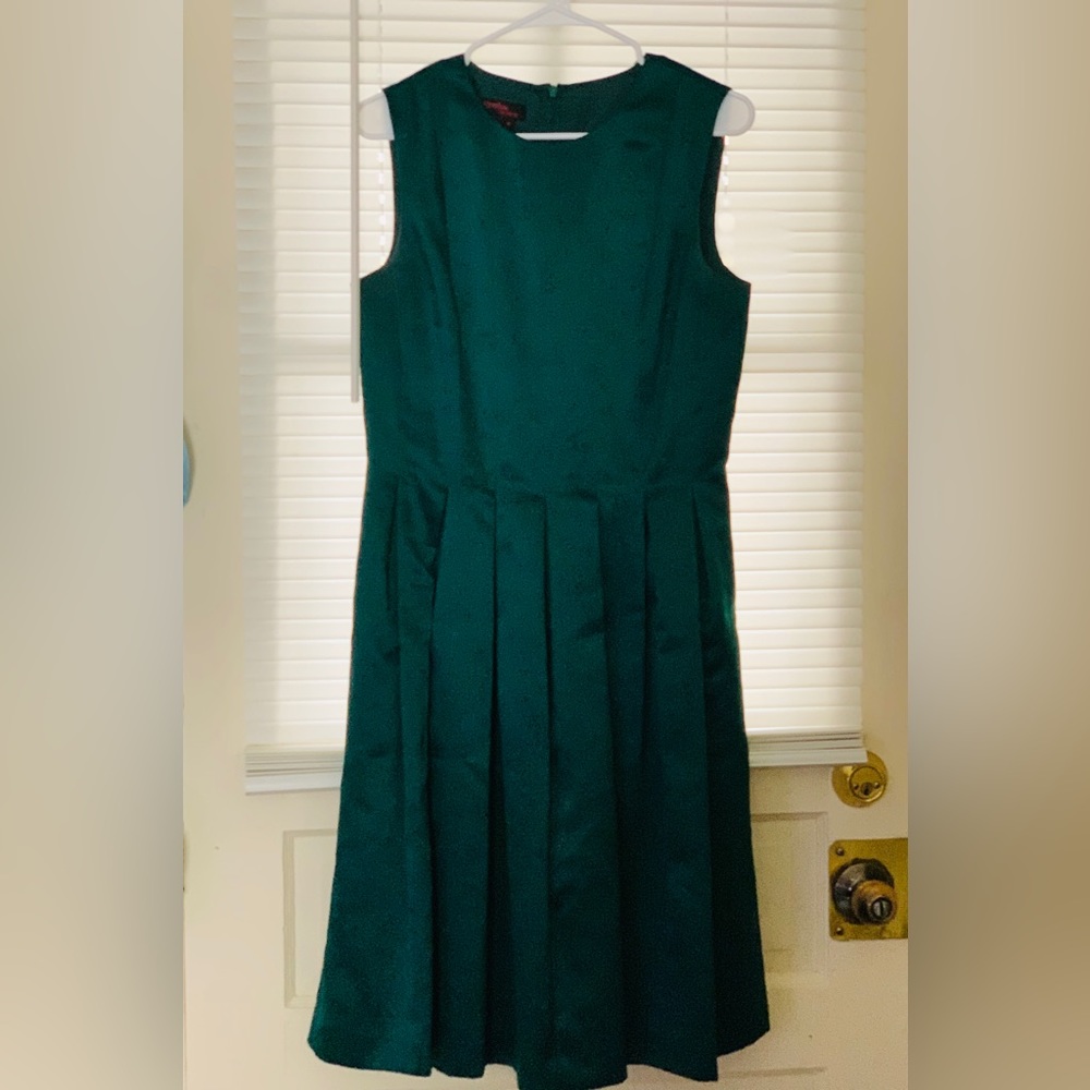 Emerald Green Satin Party Dress